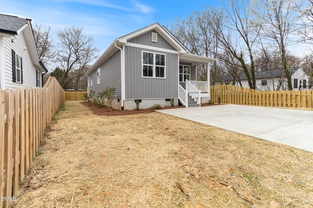 2324 Radiance Drive, Burlington, NC 27215