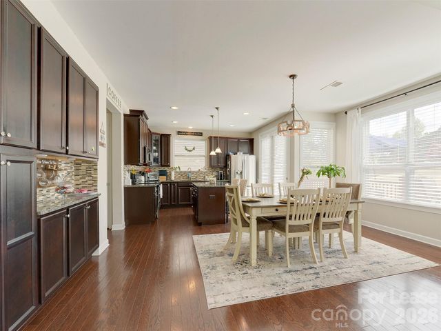 7121 Toxaway Lane, Charlotte, NC 28269