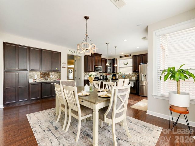 7121 Toxaway Lane, Charlotte, NC 28269