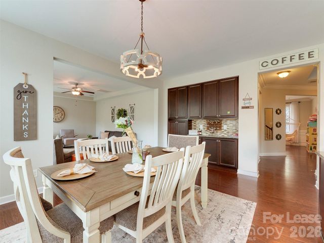 7121 Toxaway Lane, Charlotte, NC 28269