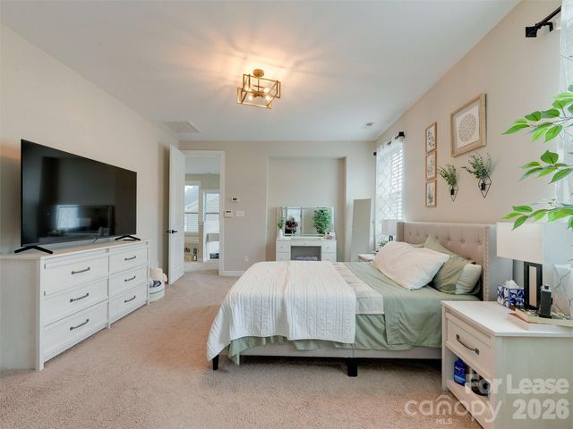 7121 Toxaway Lane, Charlotte, NC 28269