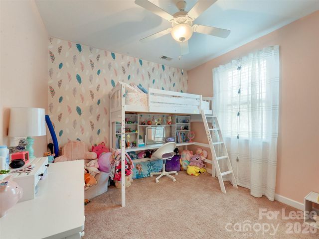 7121 Toxaway Lane, Charlotte, NC 28269