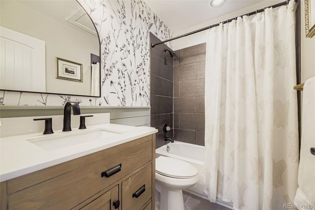 801 S Krameria Street, Denver, CO 80224