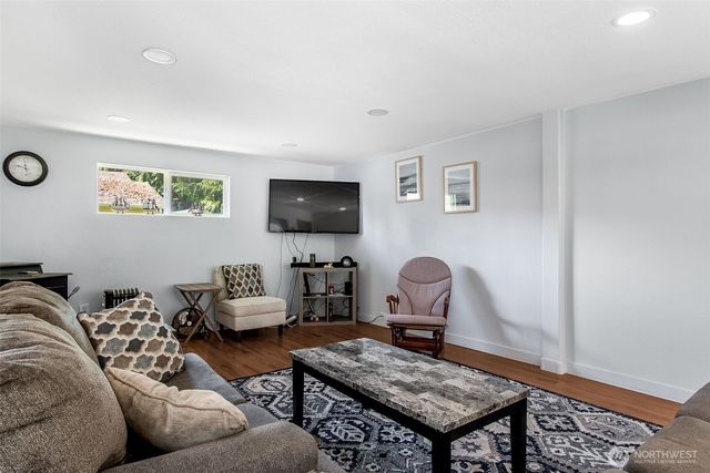 457 Centaurus Avenue SW, Ocean Shores, WA 98569