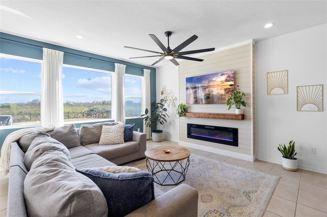 11124 MOONSAIL DRIVE, Parrish, FL 34219