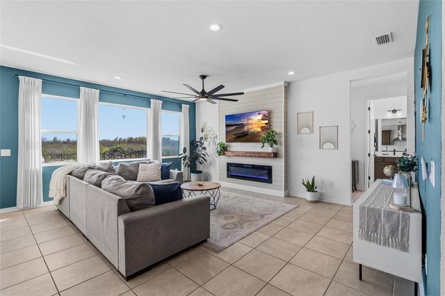 11124 MOONSAIL DRIVE, Parrish, FL 34219