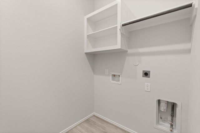 1942 Waters Branch Drive, Missouri City, TX 77459