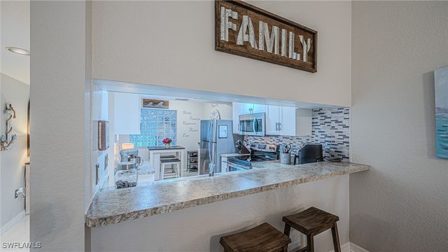 4121 Lorene DR 309, Estero, FL 33928