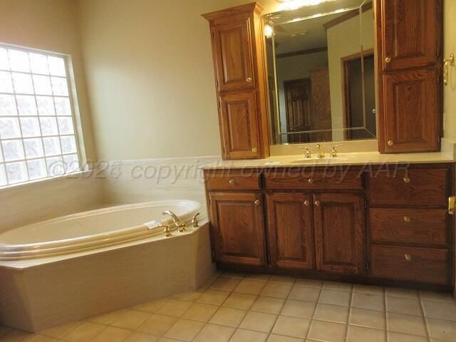 2 DORAL Drive, Amarillo, TX 79124