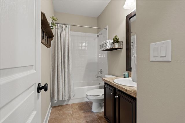 19304 YELLOW CLOVER DRIVE, Tampa, FL 33647