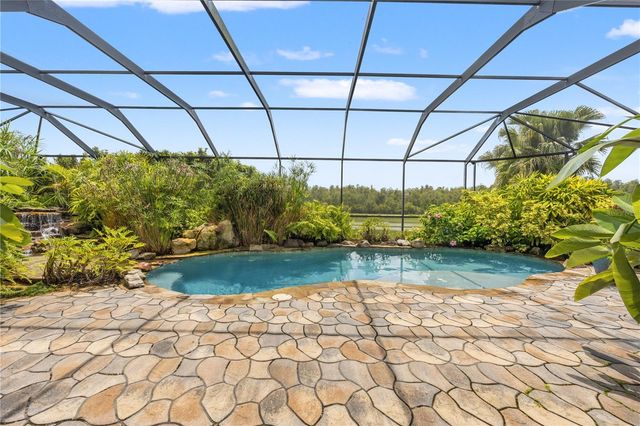 19304 YELLOW CLOVER DRIVE, Tampa, FL 33647