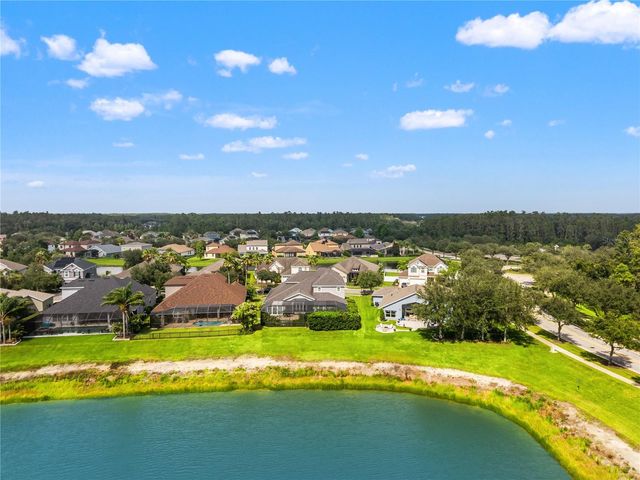 19304 YELLOW CLOVER DRIVE, Tampa, FL 33647