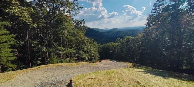 560 Dream View Drive, Ellijay, GA 30536