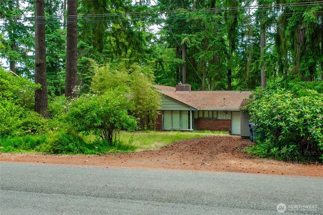 16030 33rd Avenue NE, Lake Forest Park, WA 98155
