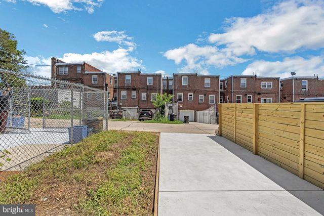 1552 MOHICAN ST, Philadelphia, PA 19138
