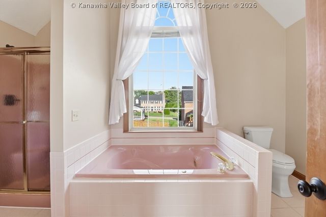 2006 Salisbury Way, Hurricane, WV 25526