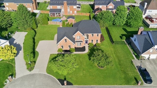 2006 Salisbury Way, Hurricane, WV 25526