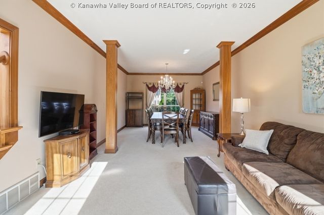 2006 Salisbury Way, Hurricane, WV 25526
