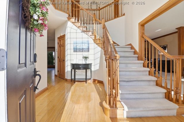 2006 Salisbury Way, Hurricane, WV 25526