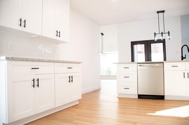 3819 Bear Creek Meadows Lane, Houston, TX 77043