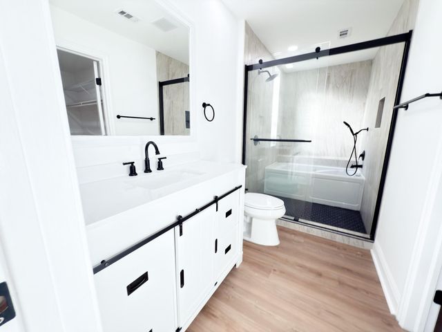 3819 Bear Creek Meadows Lane, Houston, TX 77043