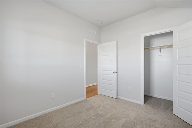 605 W Bluebird Street, Gardner, KS 66030