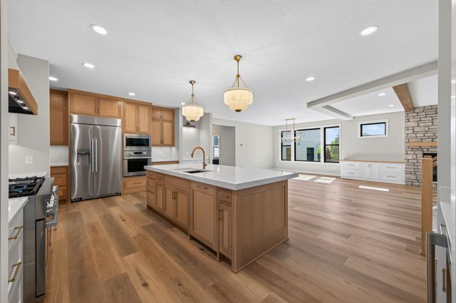 18393 56th Court N, Plymouth, MN 55446