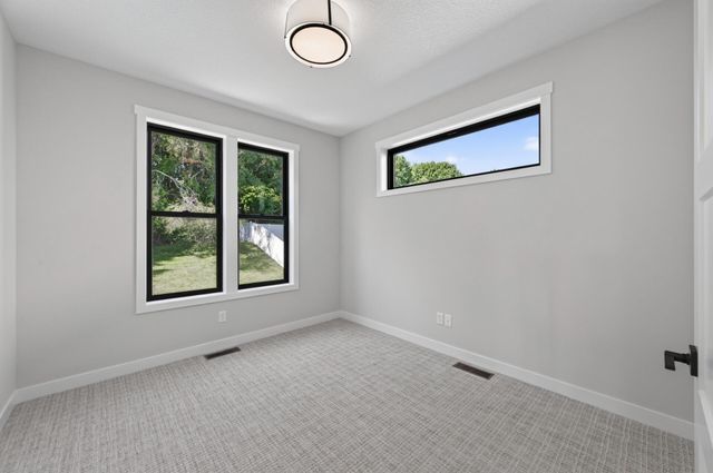 18393 56th Court N, Plymouth, MN 55446