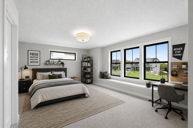 18393 56th Court N, Plymouth, MN 55446