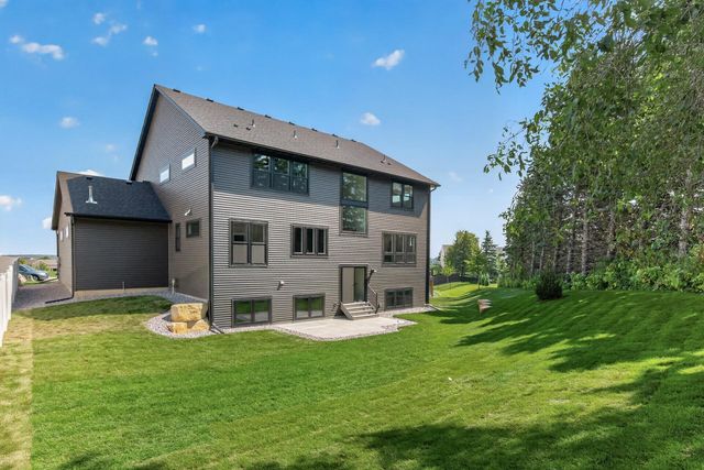 18393 56th Court N, Plymouth, MN 55446