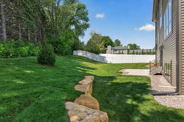 18393 56th Court N, Plymouth, MN 55446