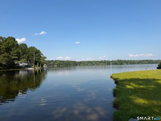 Lakeview Heights, Lebanon, CT 06249