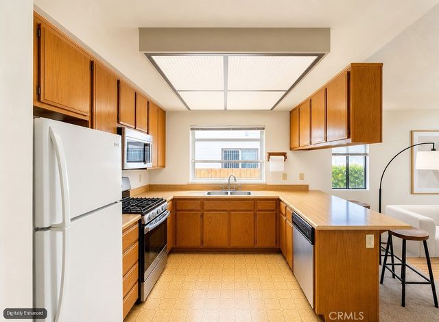 63 Rainbow Ridge, Phillips Ranch, CA 91766