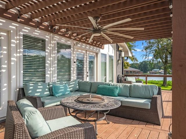 282 Island Drive, Murchison, TX 75778