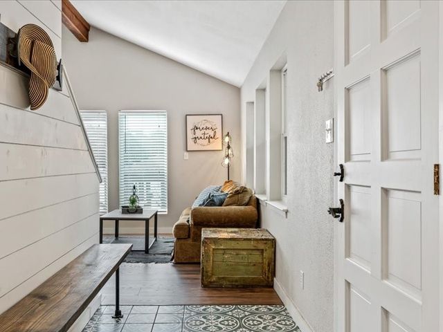 282 Island Drive, Murchison, TX 75778