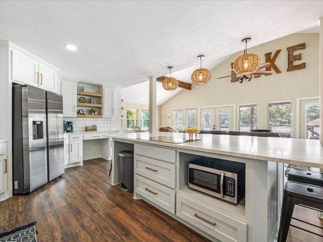282 Island Drive, Murchison, TX 75778