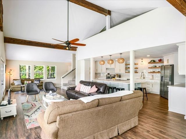 282 Island Drive, Murchison, TX 75778