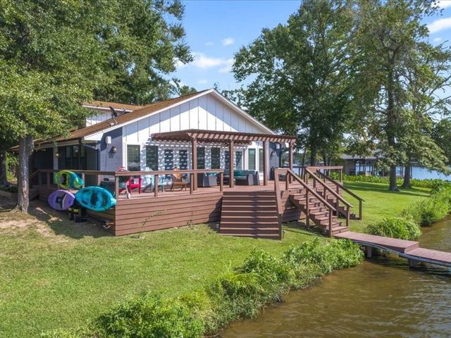 282 Island Drive, Murchison, TX 75778