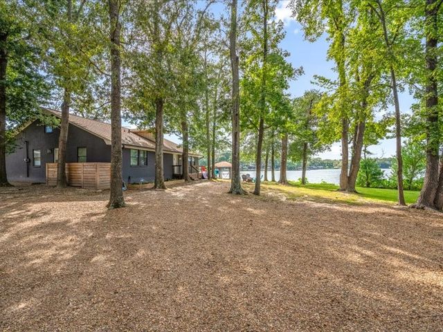 282 Island Drive, Murchison, TX 75778