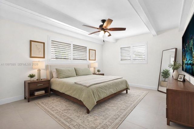 8300 SW 158th St, Palmetto Bay, FL 33157