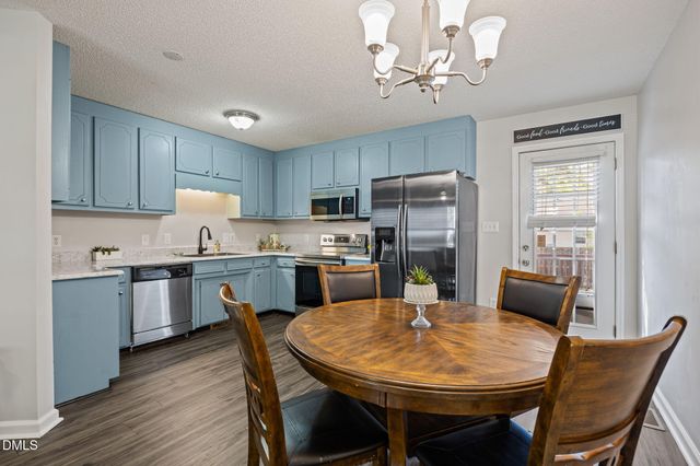 433 Kellywood Court, Fuquay Varina, NC 27526