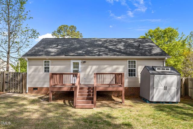 433 Kellywood Court, Fuquay Varina, NC 27526
