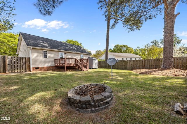 433 Kellywood Court, Fuquay Varina, NC 27526