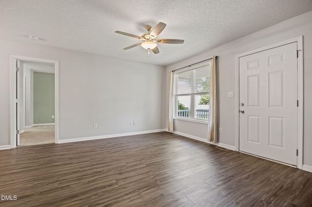 433 Kellywood Court, Fuquay Varina, NC 27526