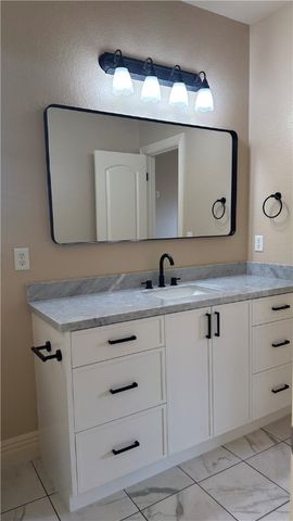 2005 SW Pinoak Avenue, Bentonville, AR 72712