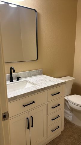 2005 SW Pinoak Avenue, Bentonville, AR 72712