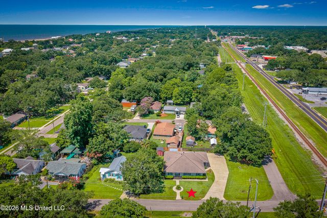 100 S Nicholson Avenue, Long Beach, MS 39560