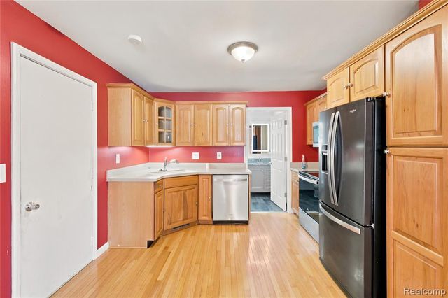 301 W Young Street, Clio, MI 48420