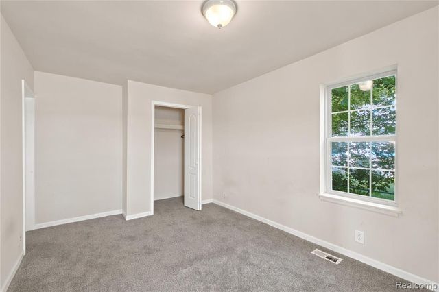 301 W Young Street, Clio, MI 48420