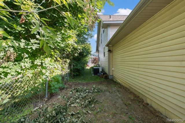 301 W Young Street, Clio, MI 48420